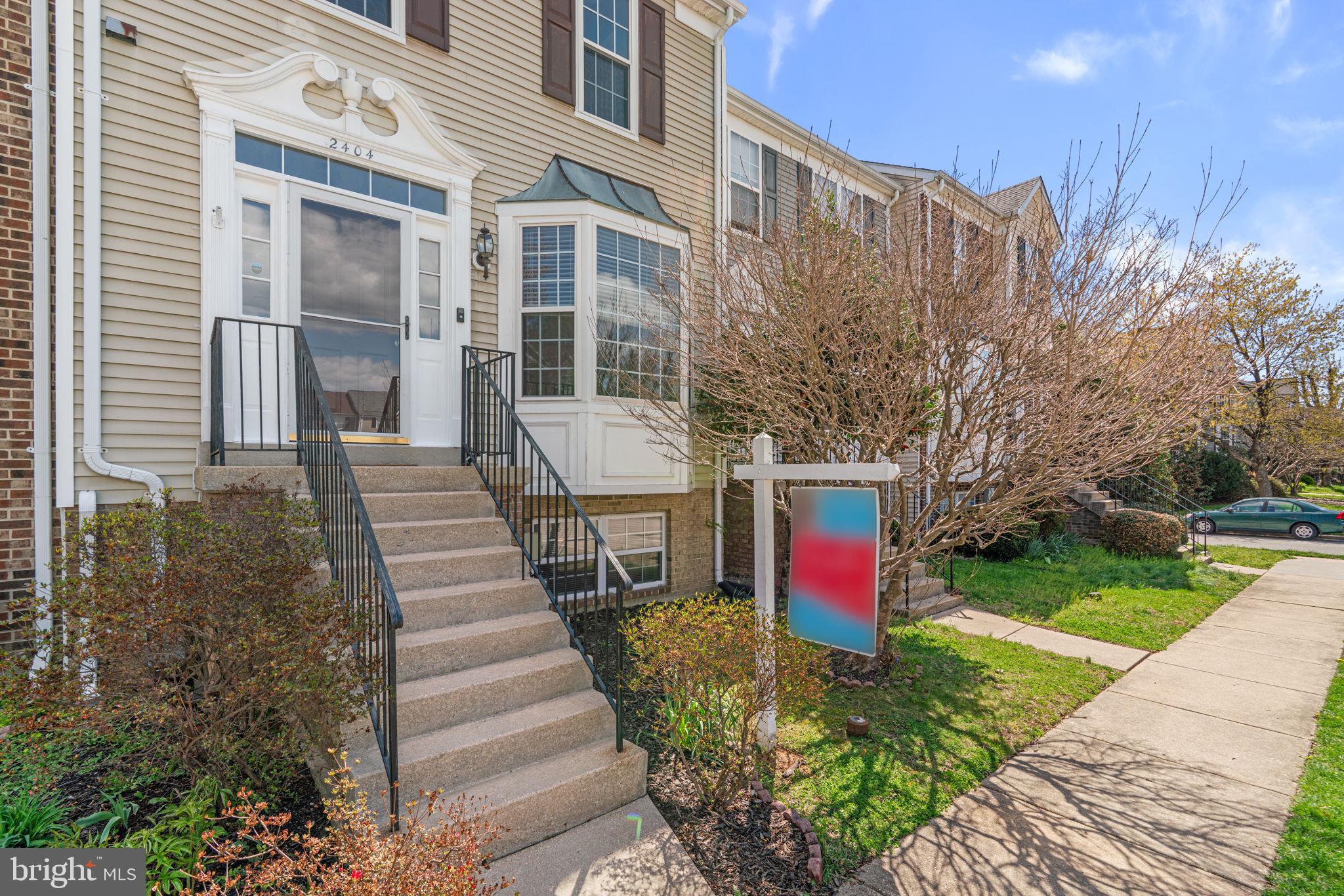 CROFTON VILLAGE - Residential