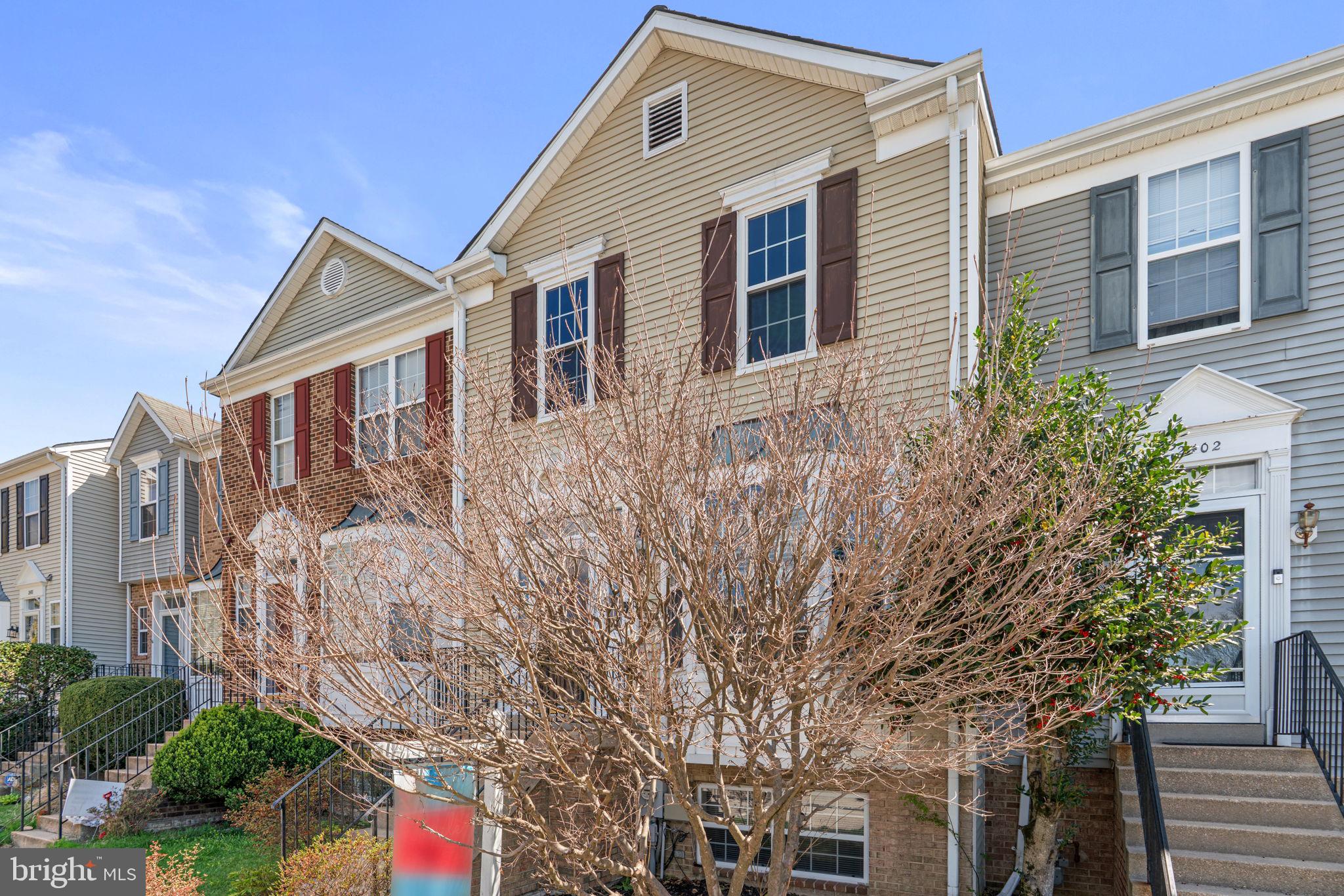 CROFTON VILLAGE - Residential