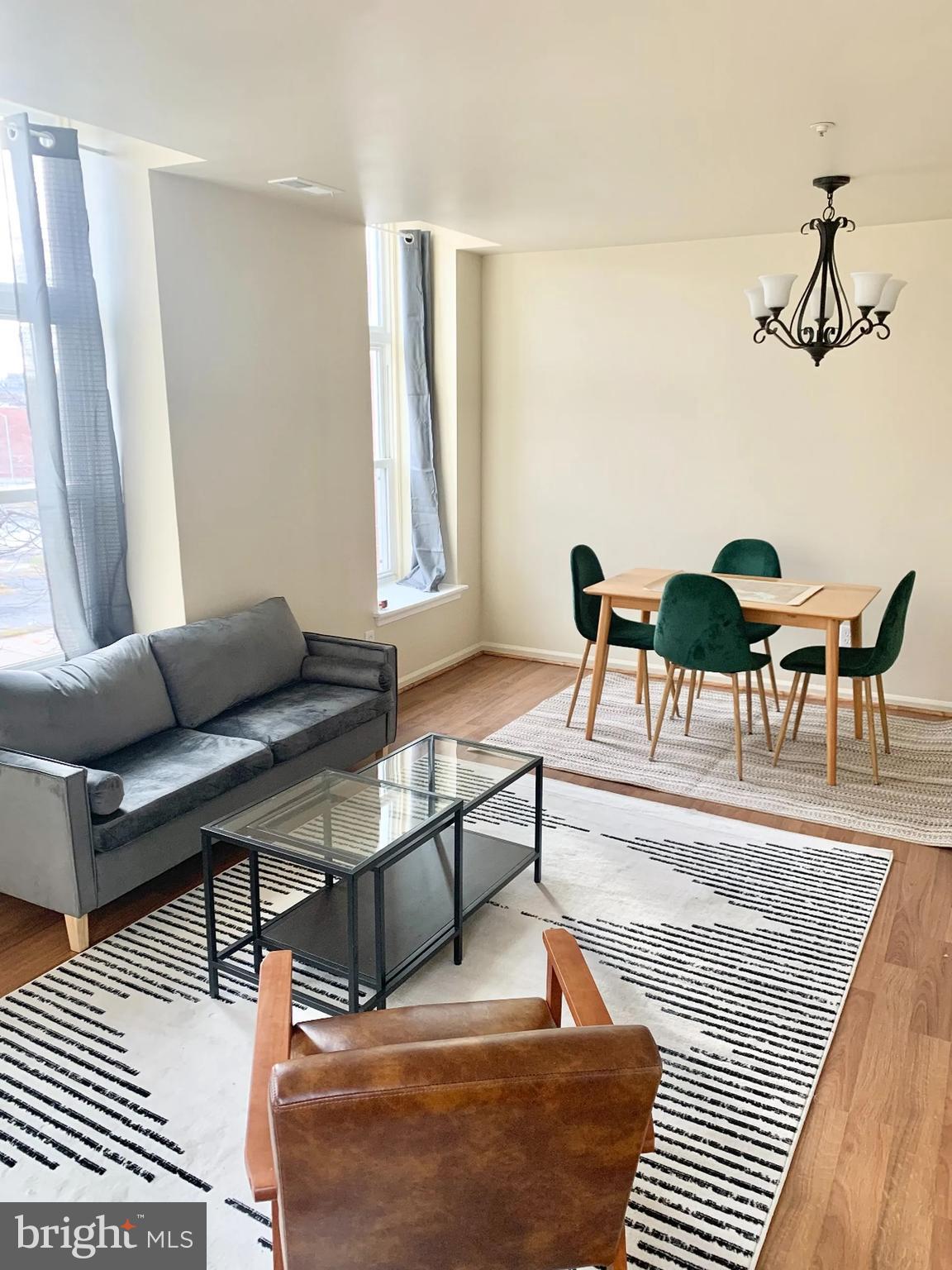 WASHINGTON SQUARE - Residential Lease