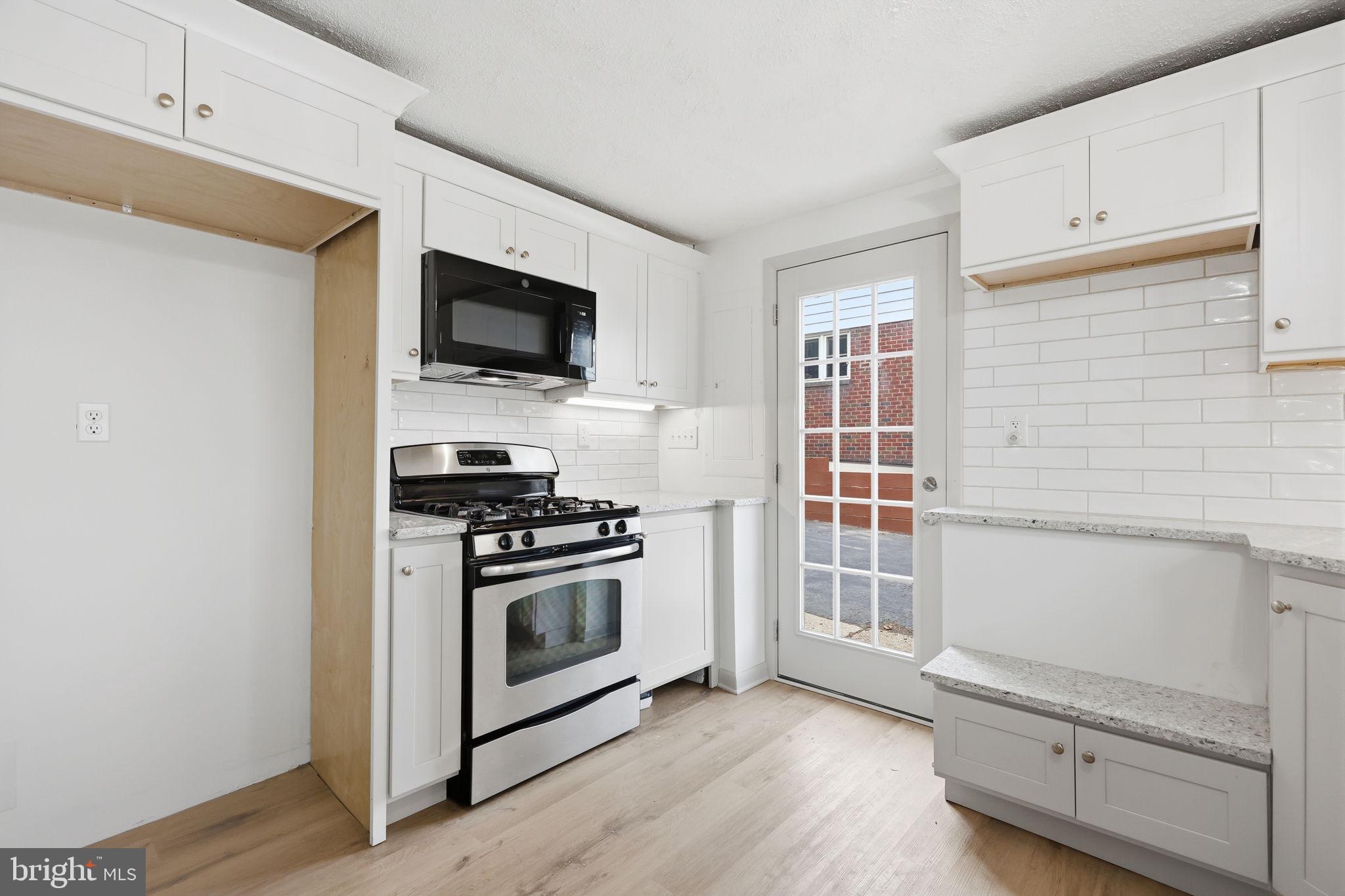 CURRAN TERRACE - Residential