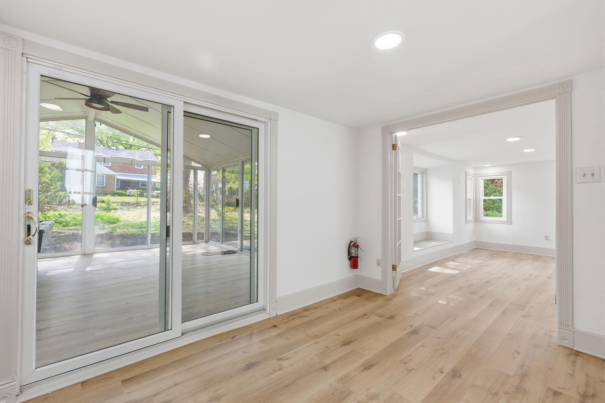 CURRAN TERRACE - Residential