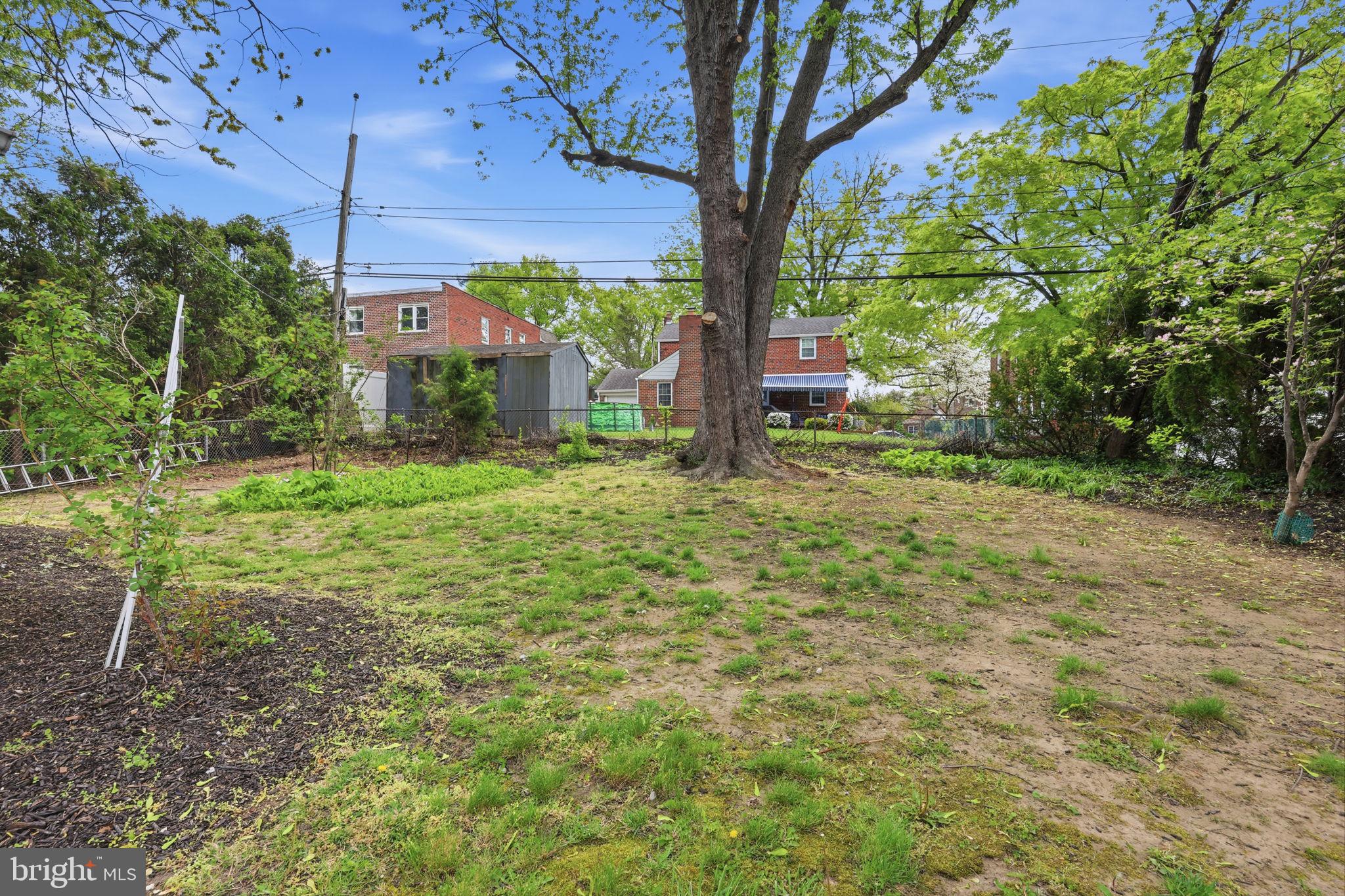 CURRAN TERRACE - Residential