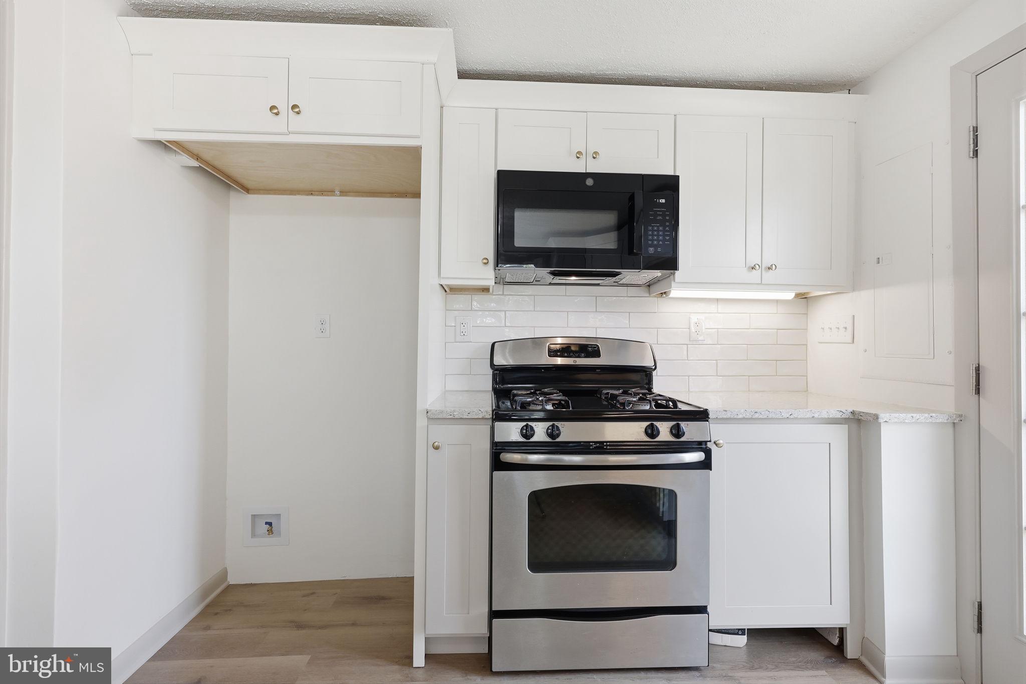 CURRAN TERRACE - Residential