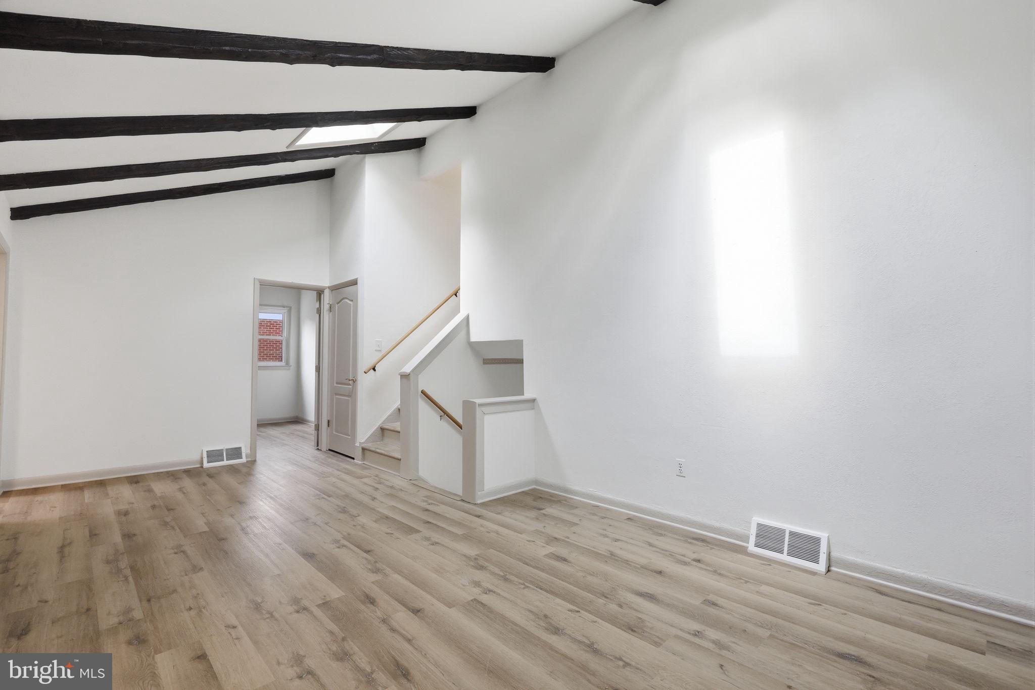 CURRAN TERRACE - Residential