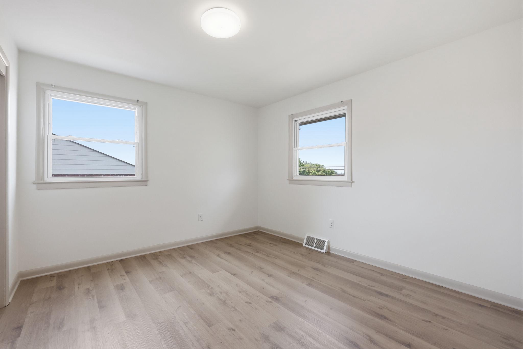 CURRAN TERRACE - Residential