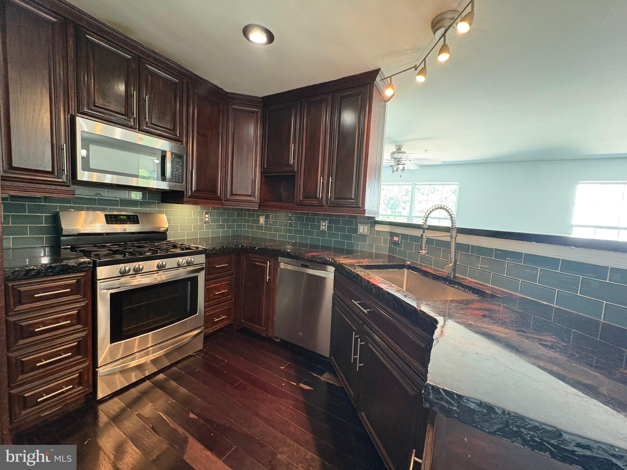 11124 WORTHAM CREST CIRCLE