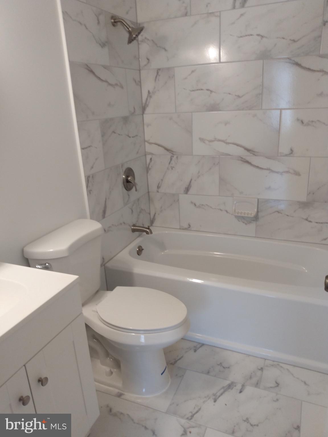 KENWOOD FOREST - Residential