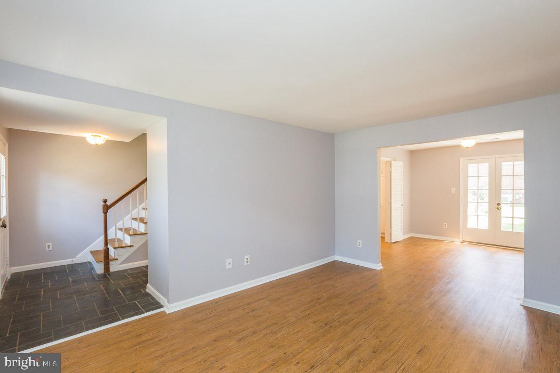 KENWOOD FOREST - Residential