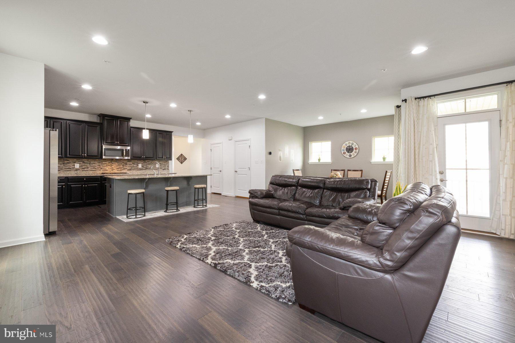 5861 OAKDALE VILLAGE ROAD