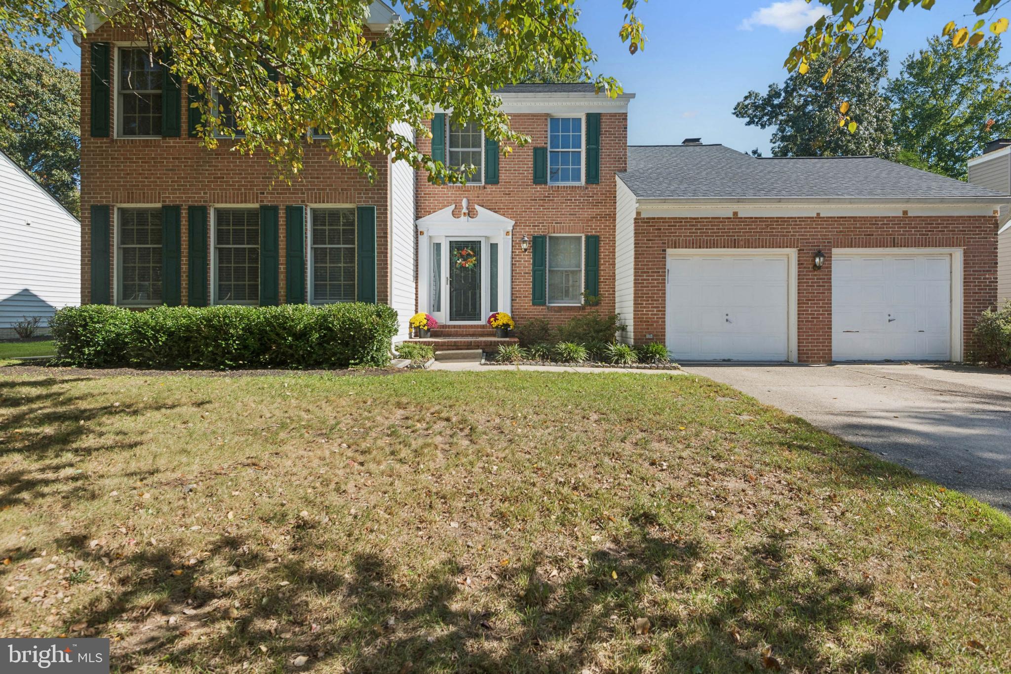 HUNT MEADOW - Residential