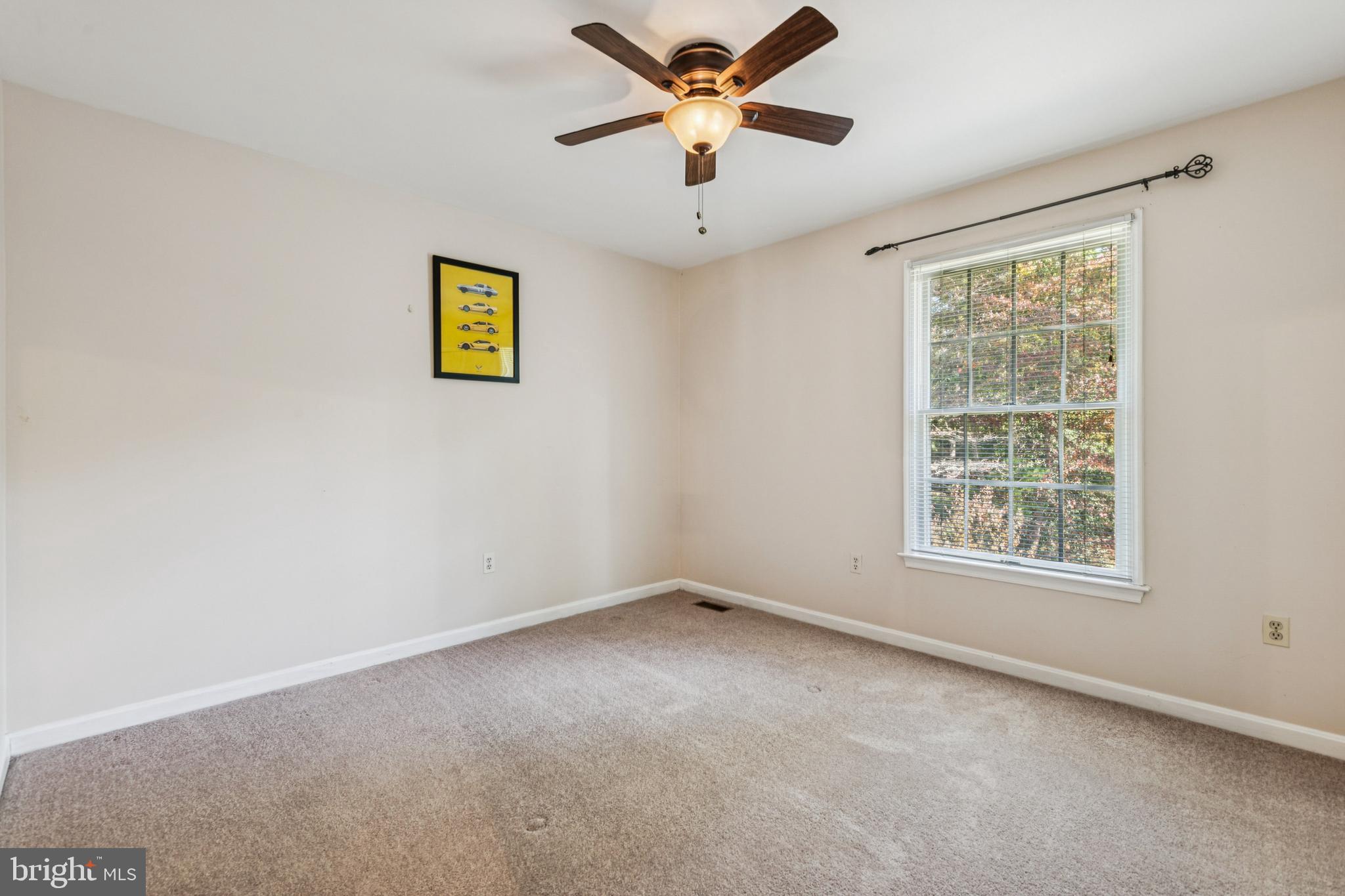 HUNT MEADOW - Residential