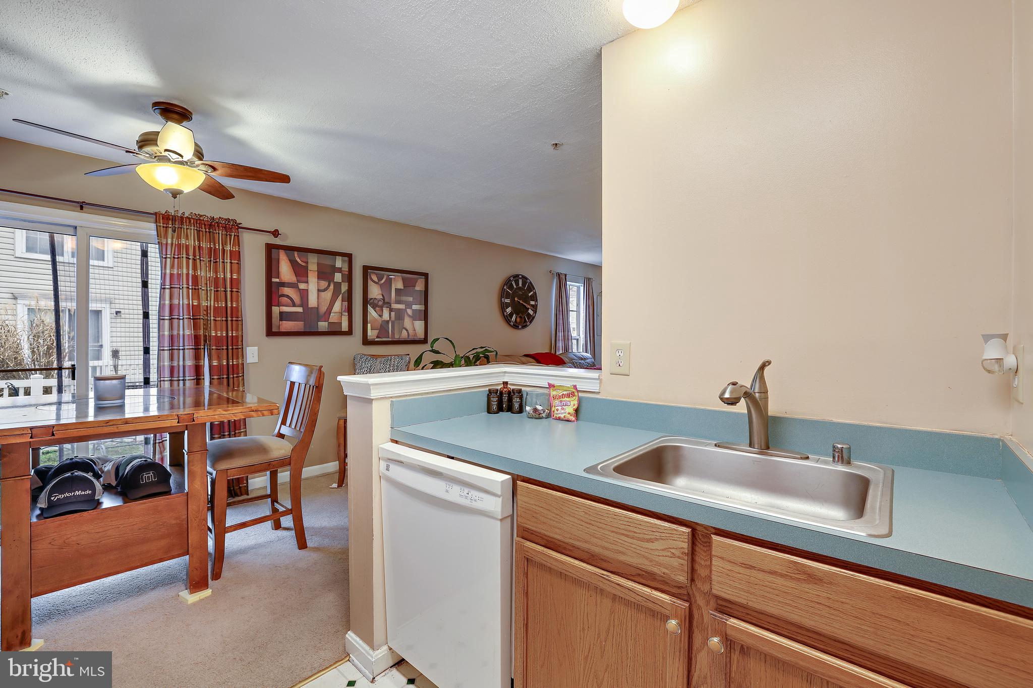 CLOVERLEAF COMMONS - Residential