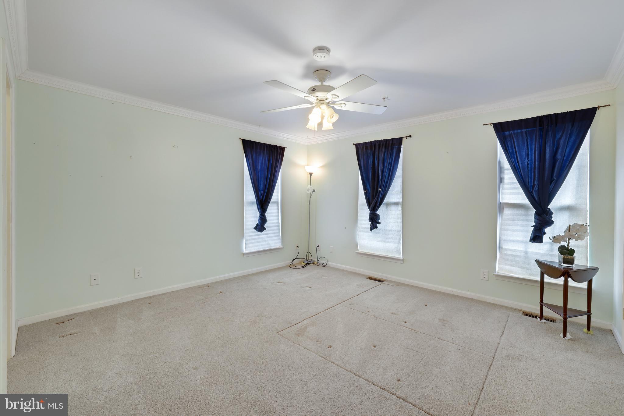 CLOVERLEAF COMMONS - Residential