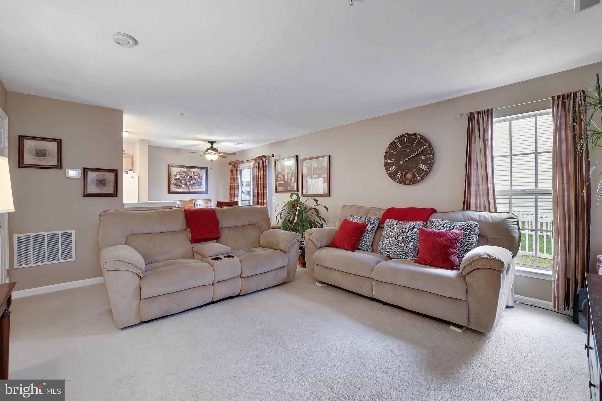 CLOVERLEAF COMMONS - Residential