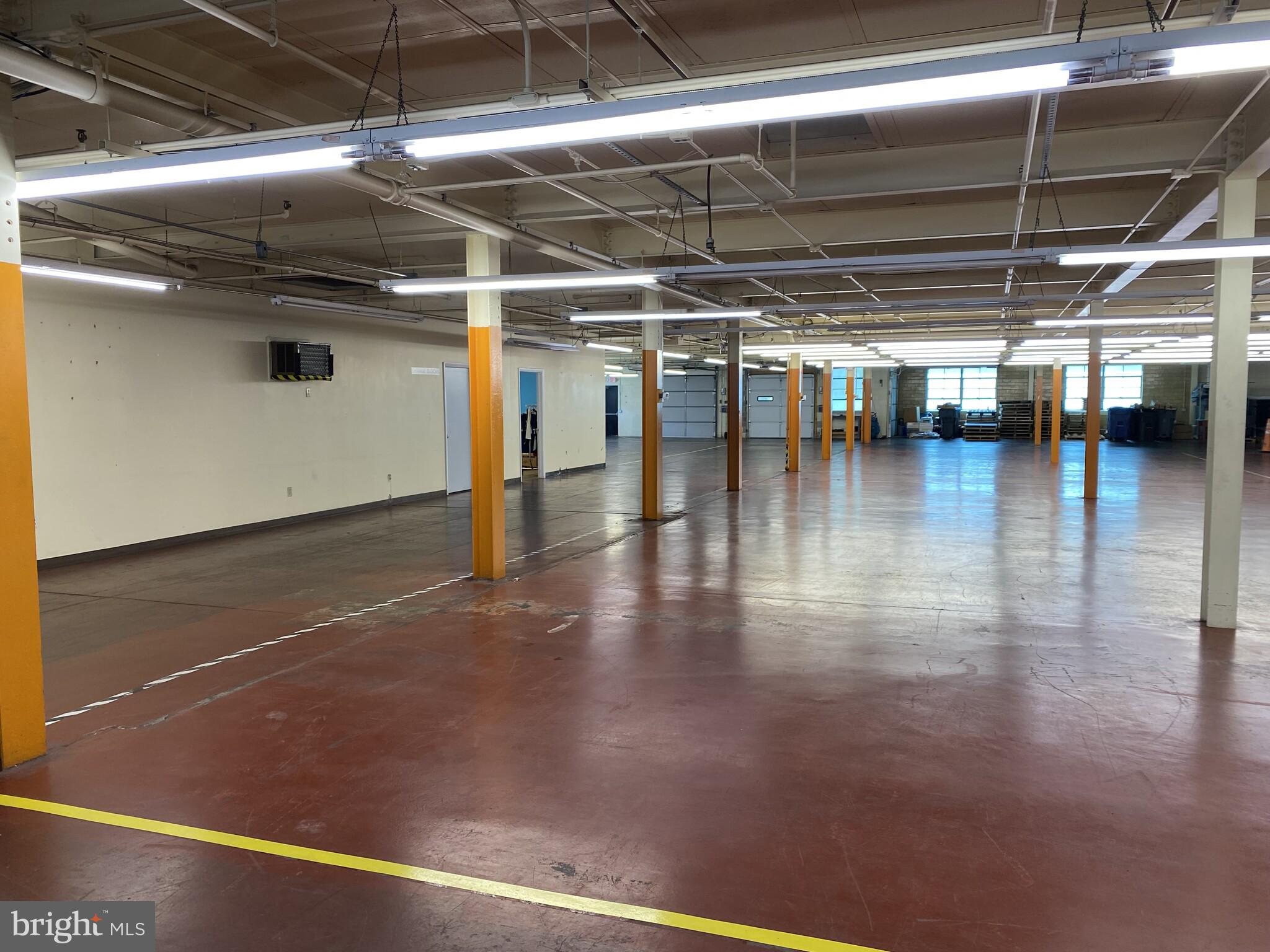 4 FRONT ST PZ