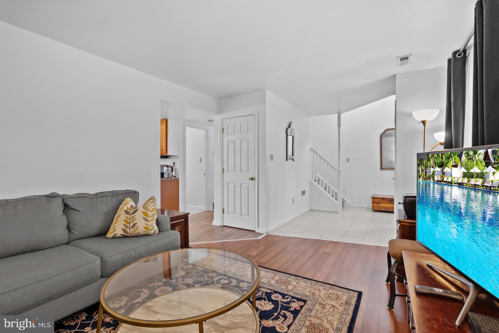 GREEN MDWS - Residential