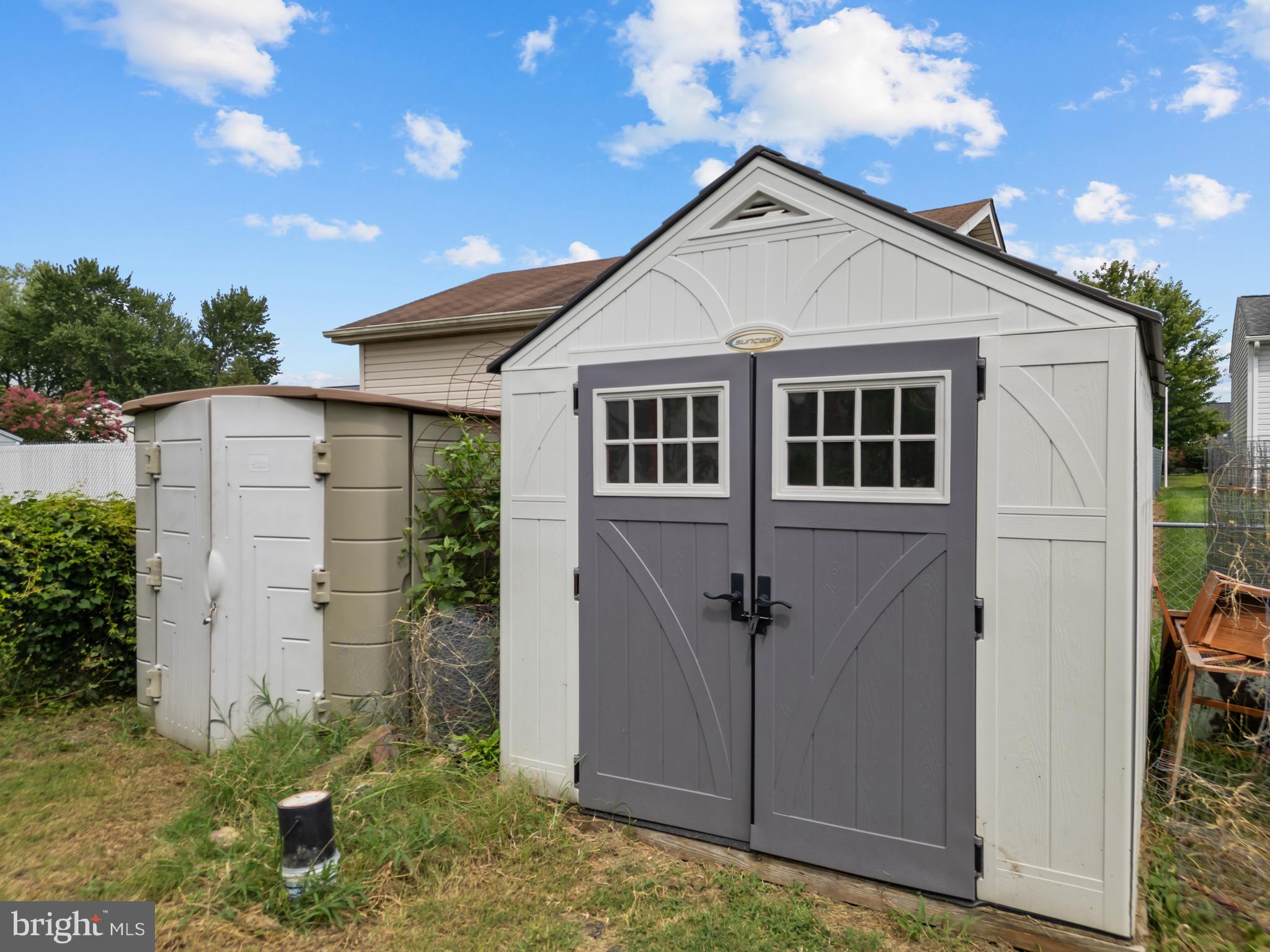 GREEN MDWS - Residential