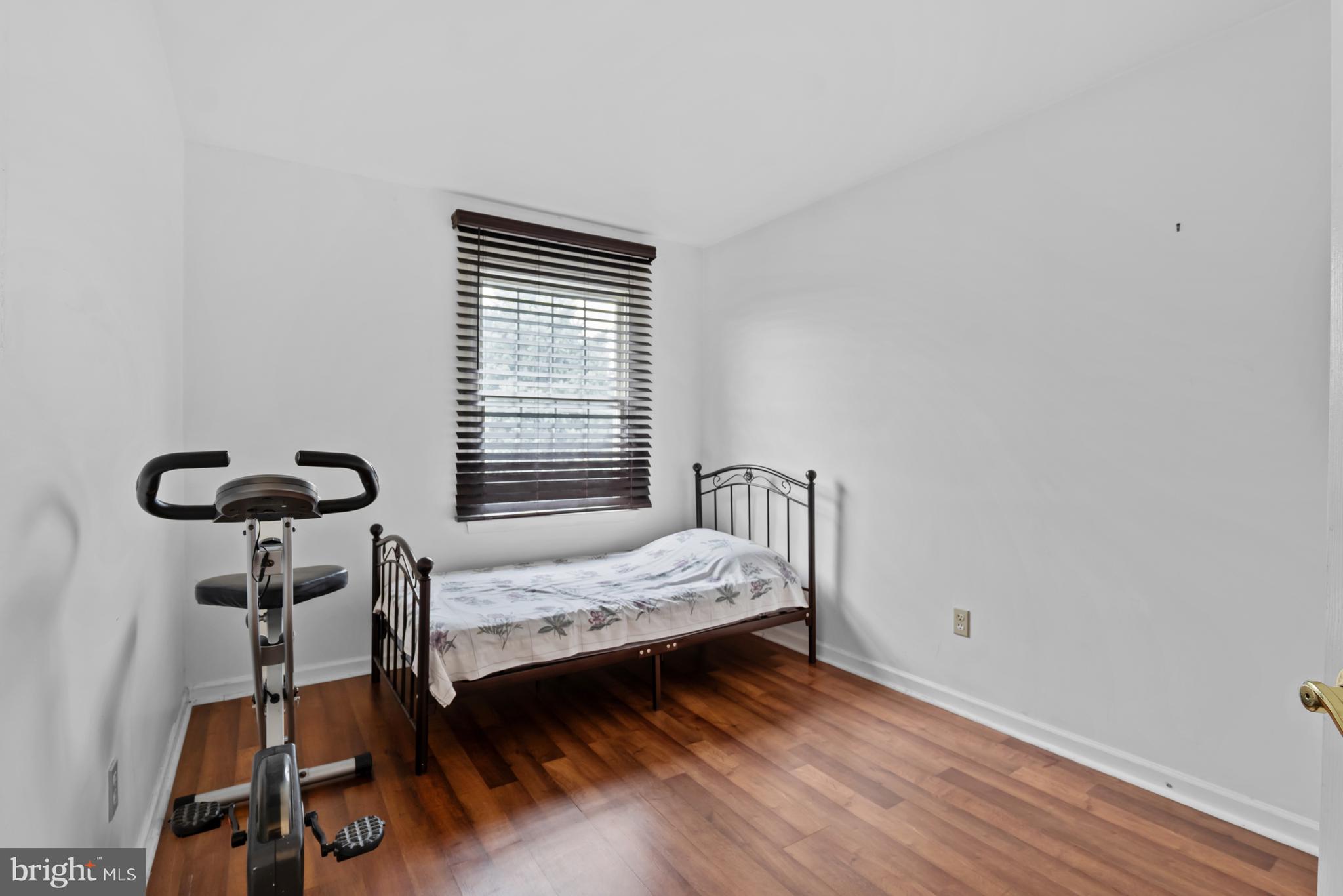 GREEN MDWS - Residential