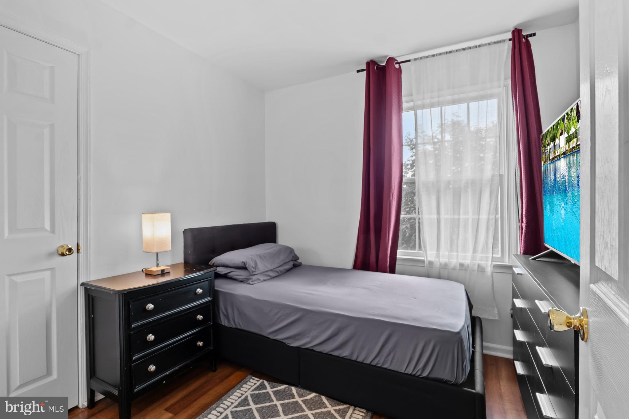 GREEN MDWS - Residential