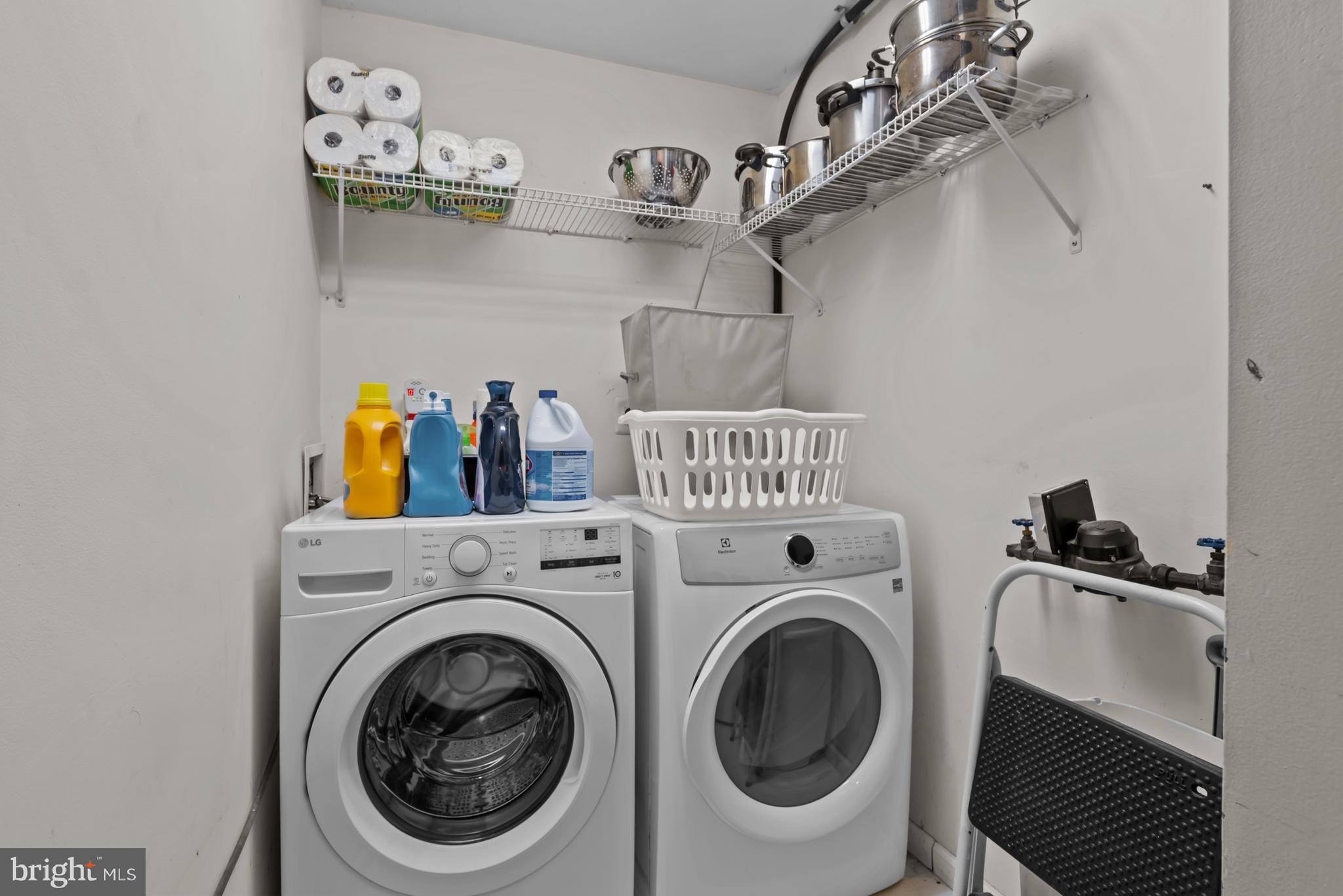 GREEN MDWS - Residential