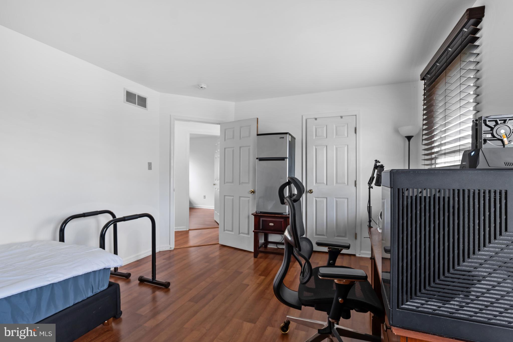 GREEN MDWS - Residential