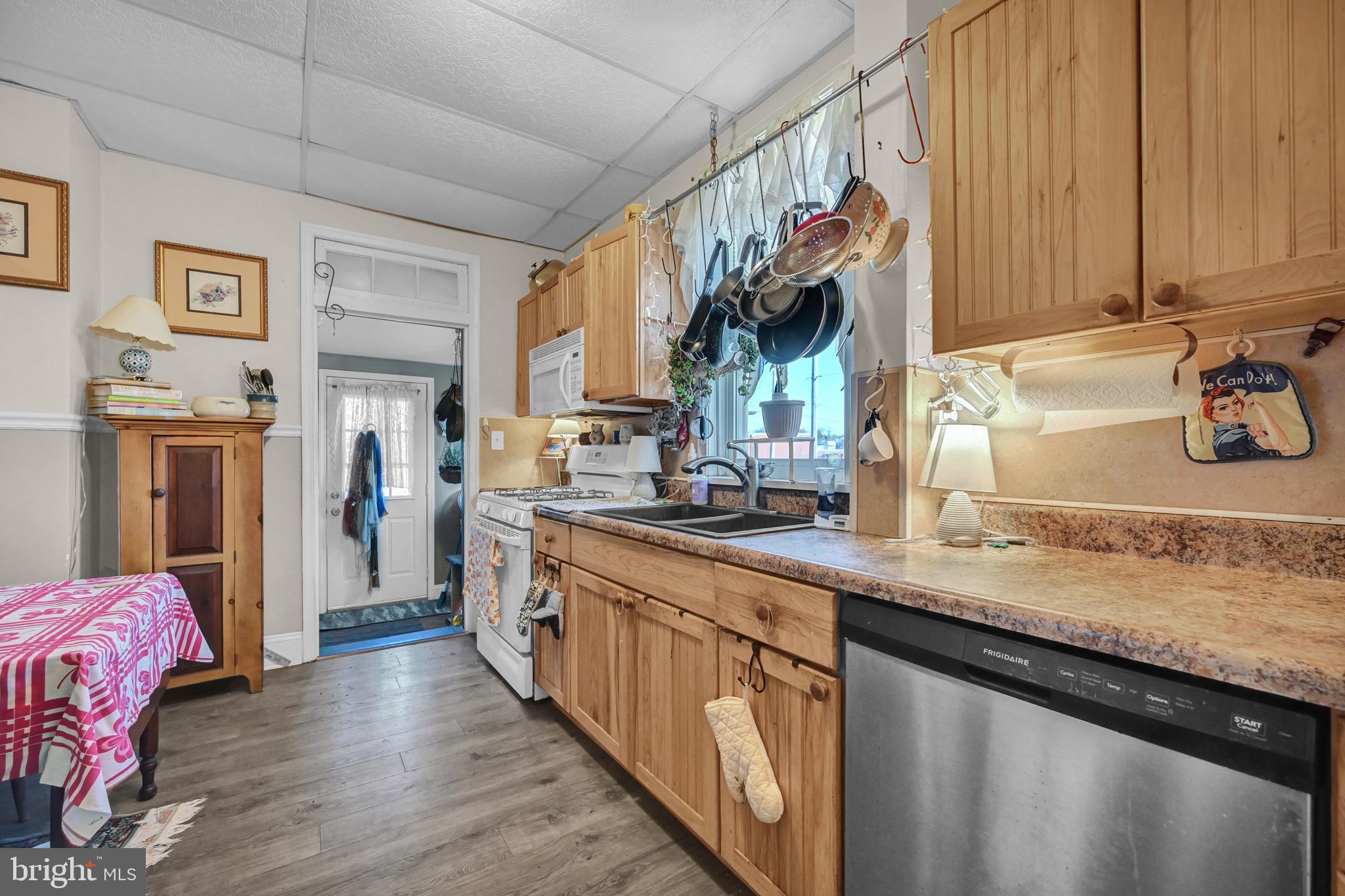 WEST YORK - Residential