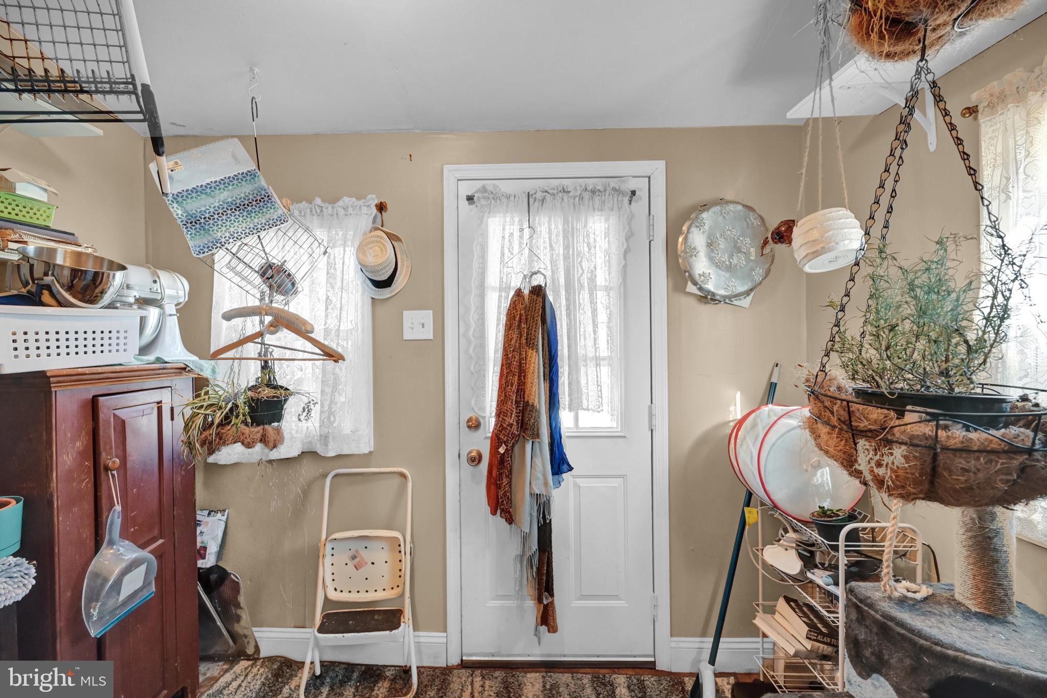 WEST YORK - Residential