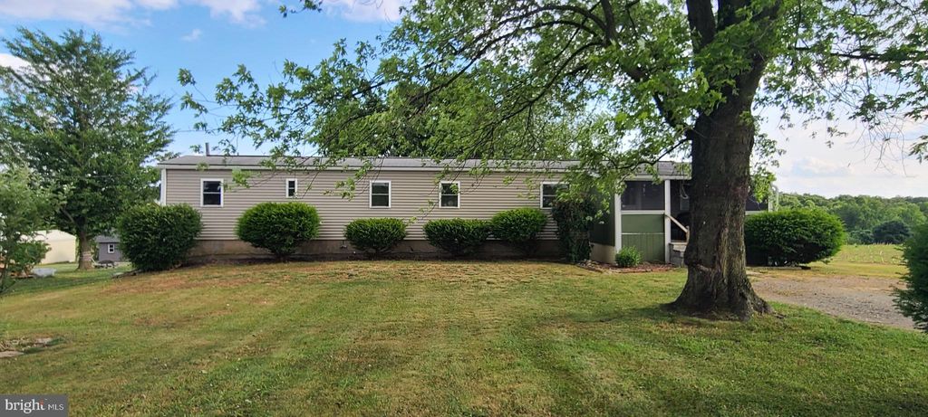 Photo of 70 MARTIC HEIGHTS DR, HOLTWOOD, PA 17532 (MLS # PALA2037780)