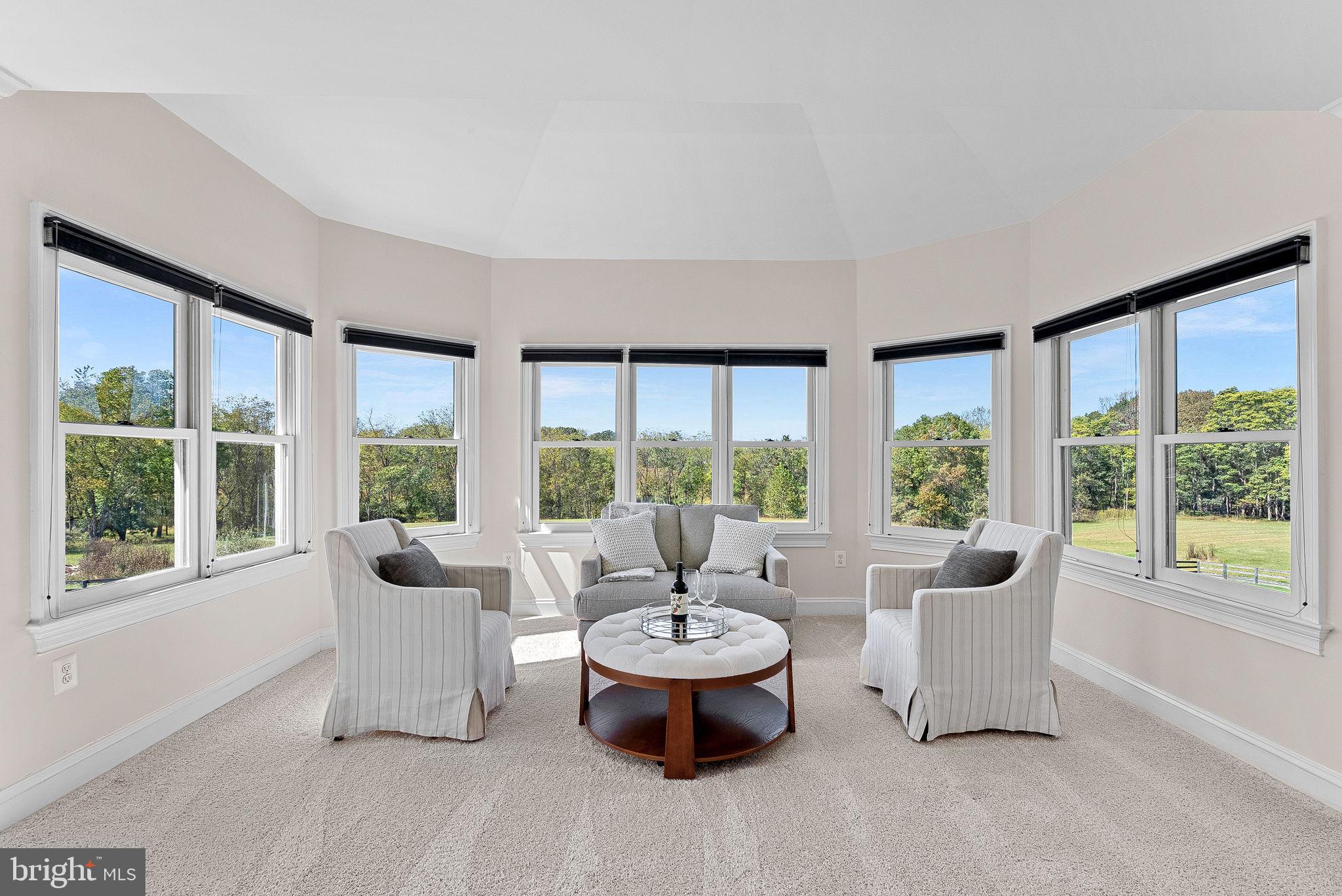 HUNTING HILL FARMS - Residential