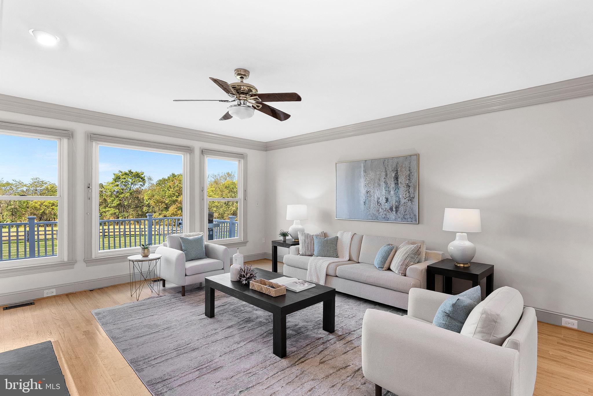 HUNTING HILL FARMS - Residential