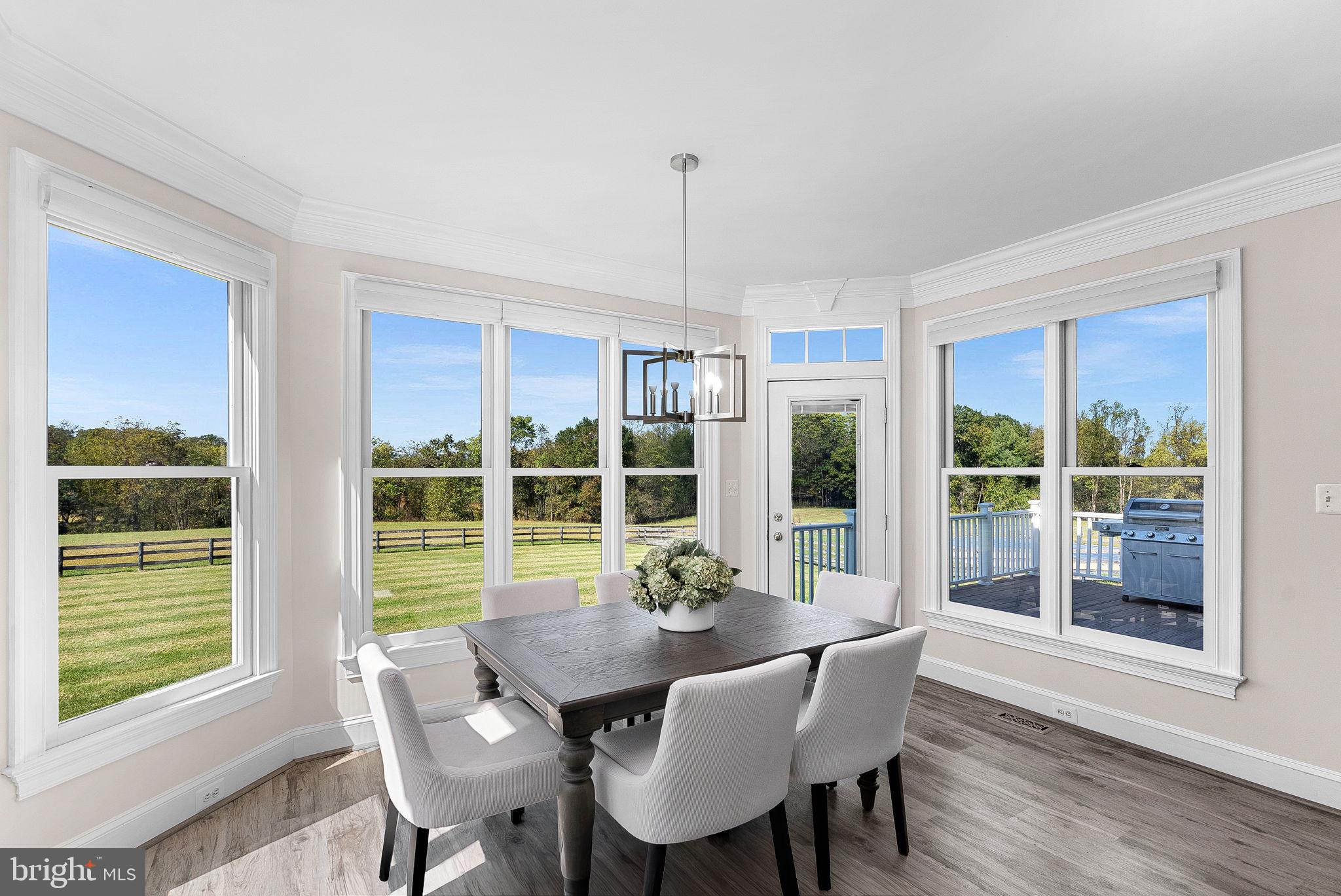 HUNTING HILL FARMS - Residential