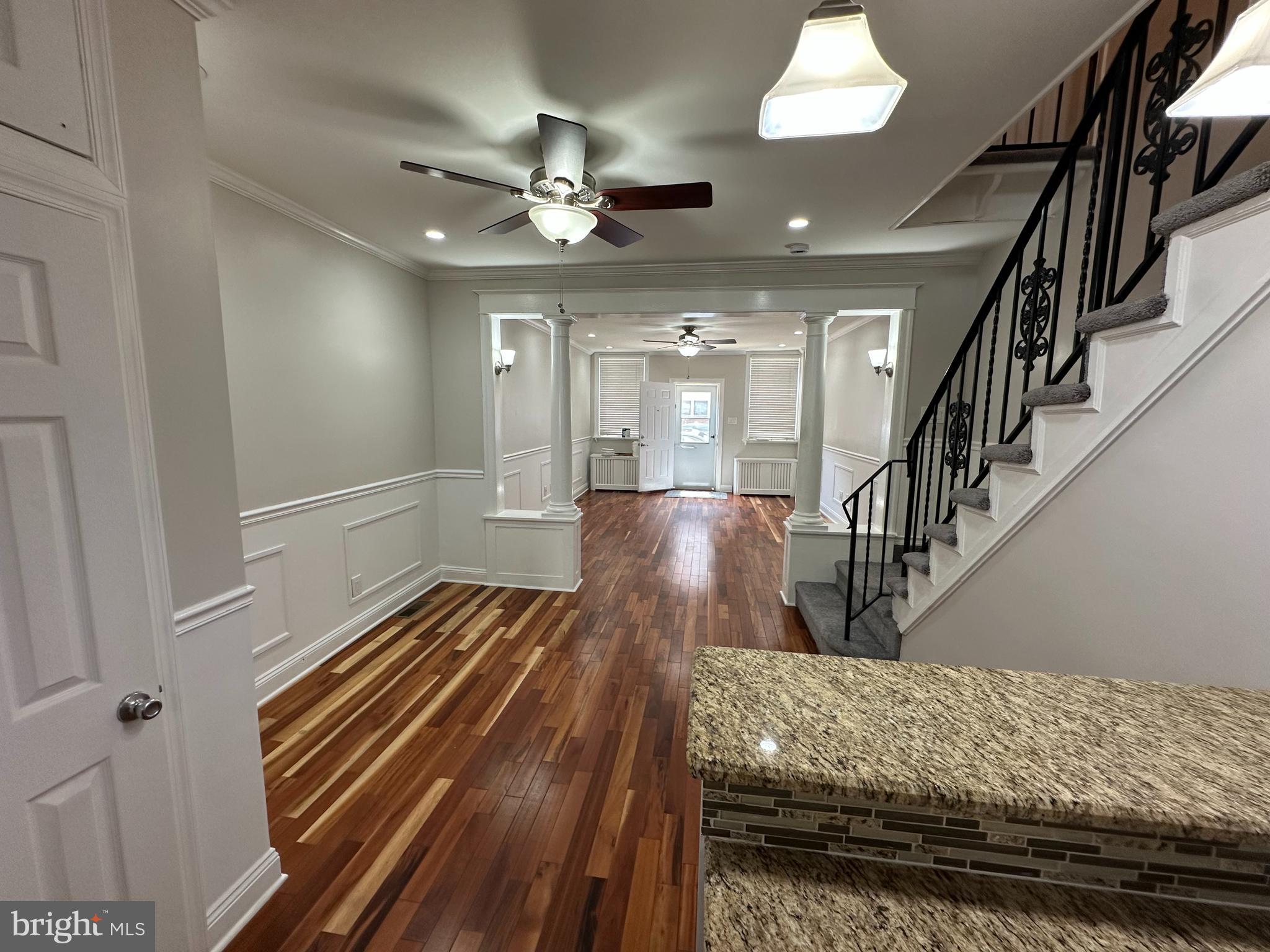 PORT RICHMOND - Residential Lease