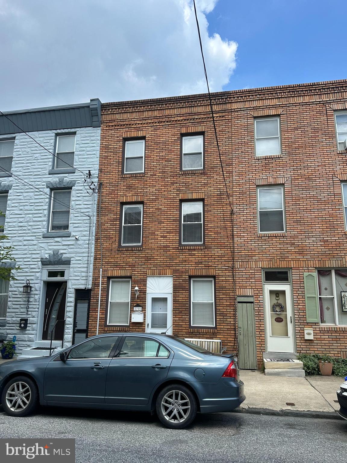 PORT RICHMOND - Residential Lease