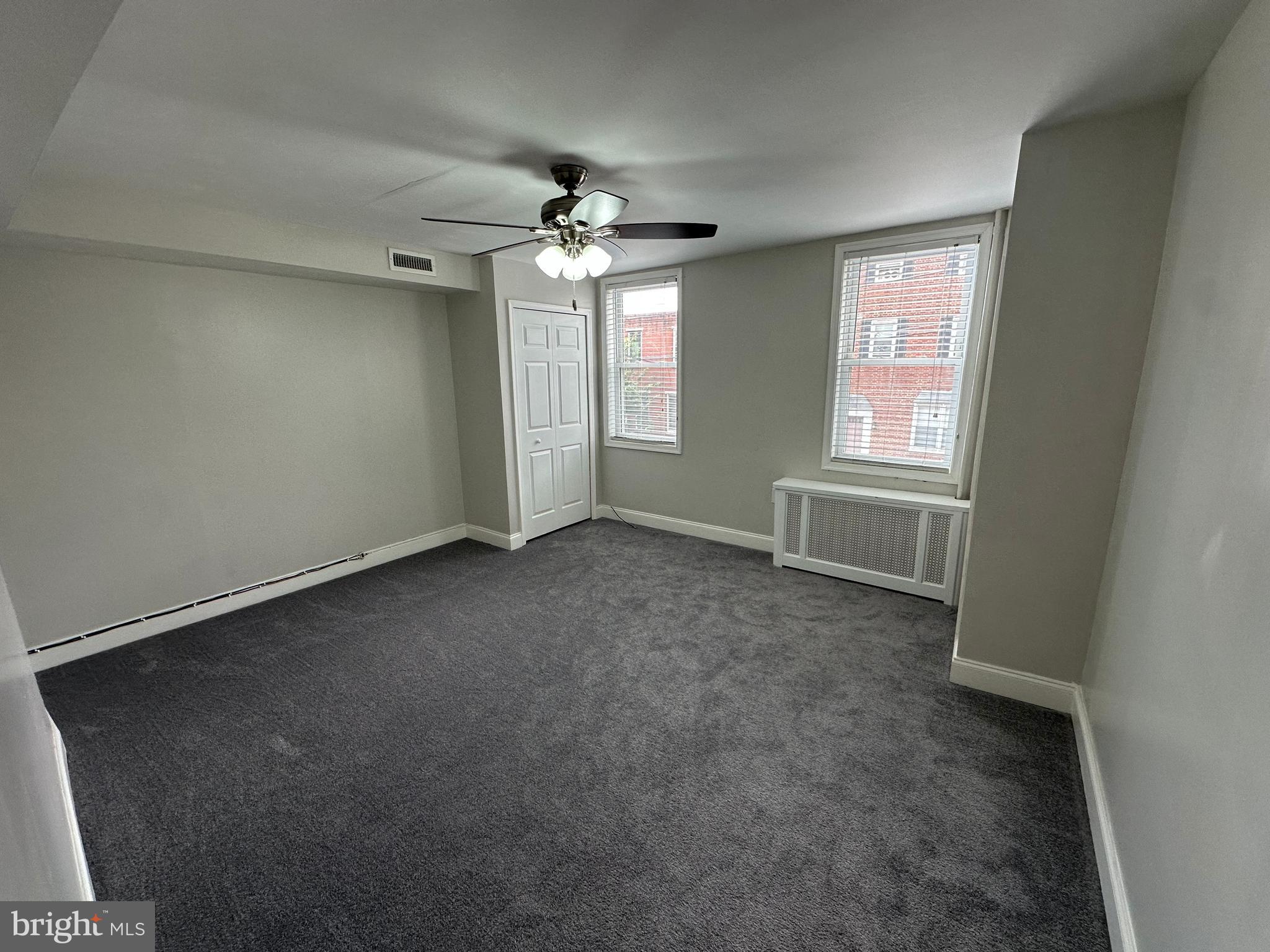 PORT RICHMOND - Residential Lease