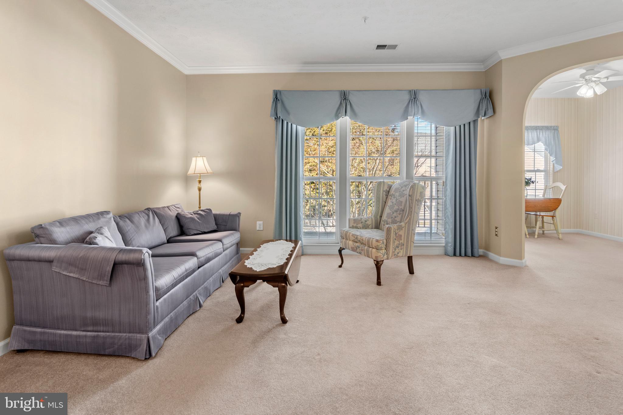 VILLAGE GREEN - Residential