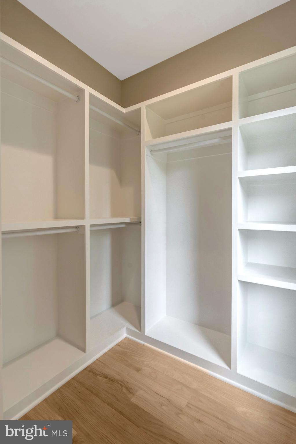 WEST LANGLEY - Residential