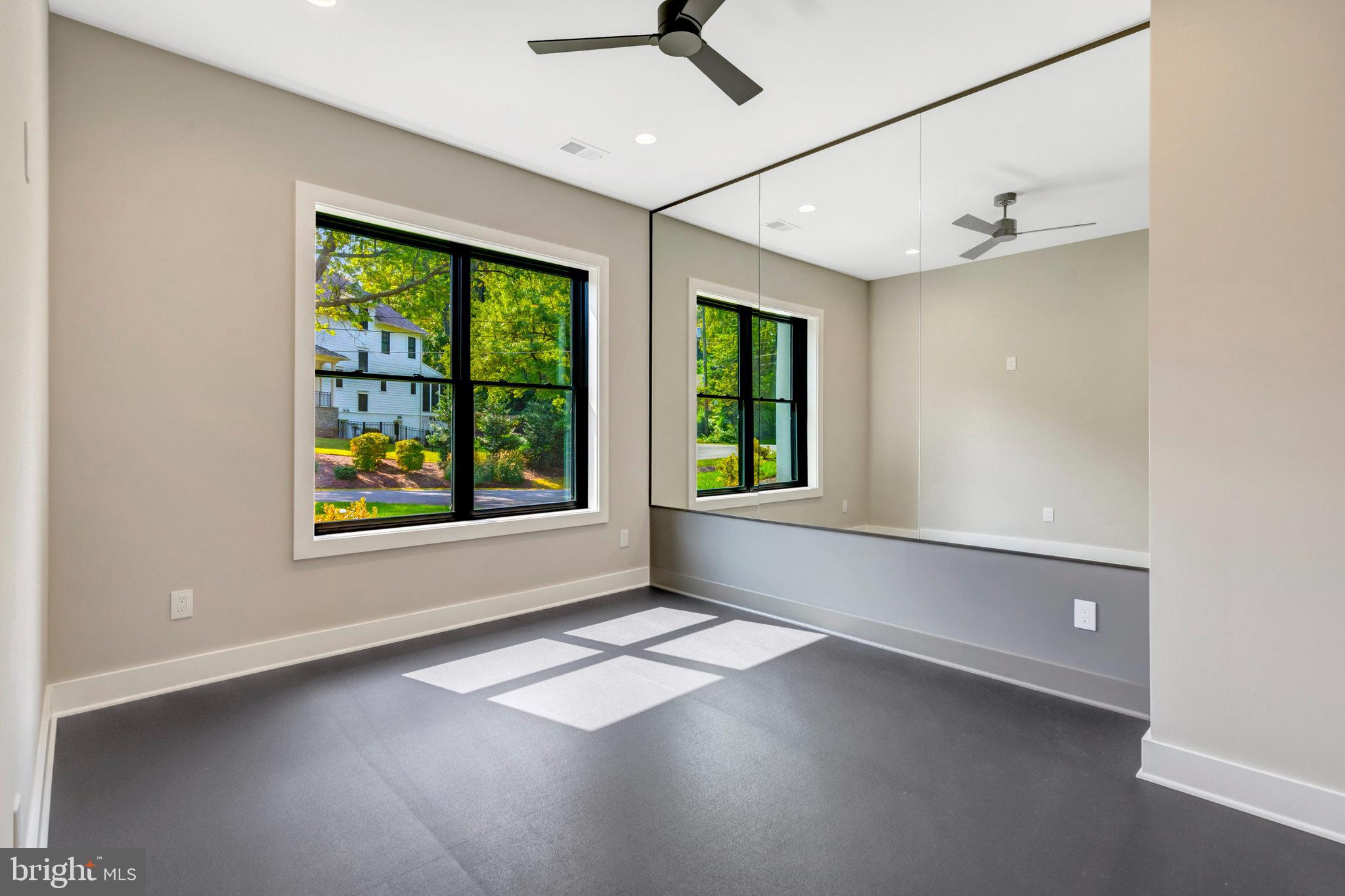 WEST LANGLEY - Residential