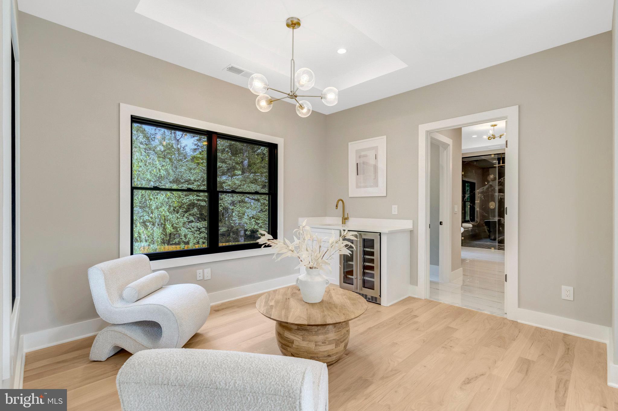 WEST LANGLEY - Residential