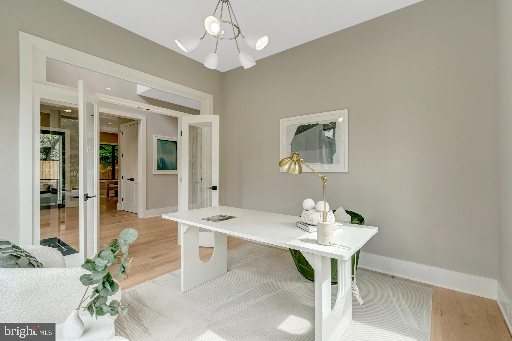 WEST LANGLEY - Residential