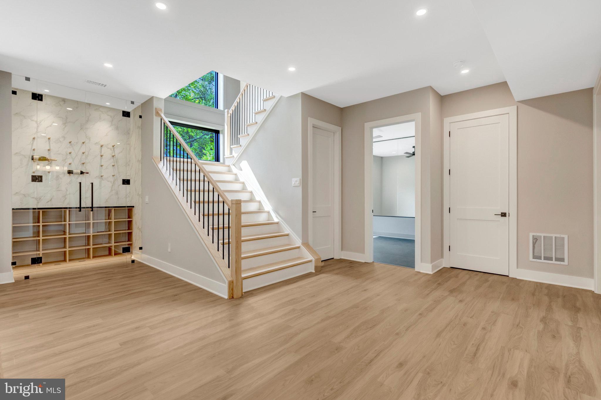 WEST LANGLEY - Residential