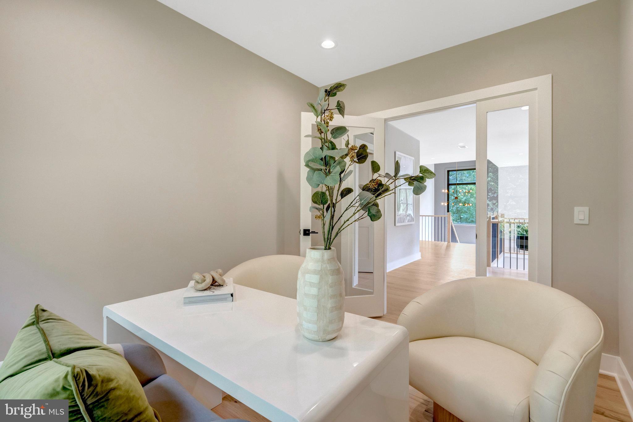 WEST LANGLEY - Residential