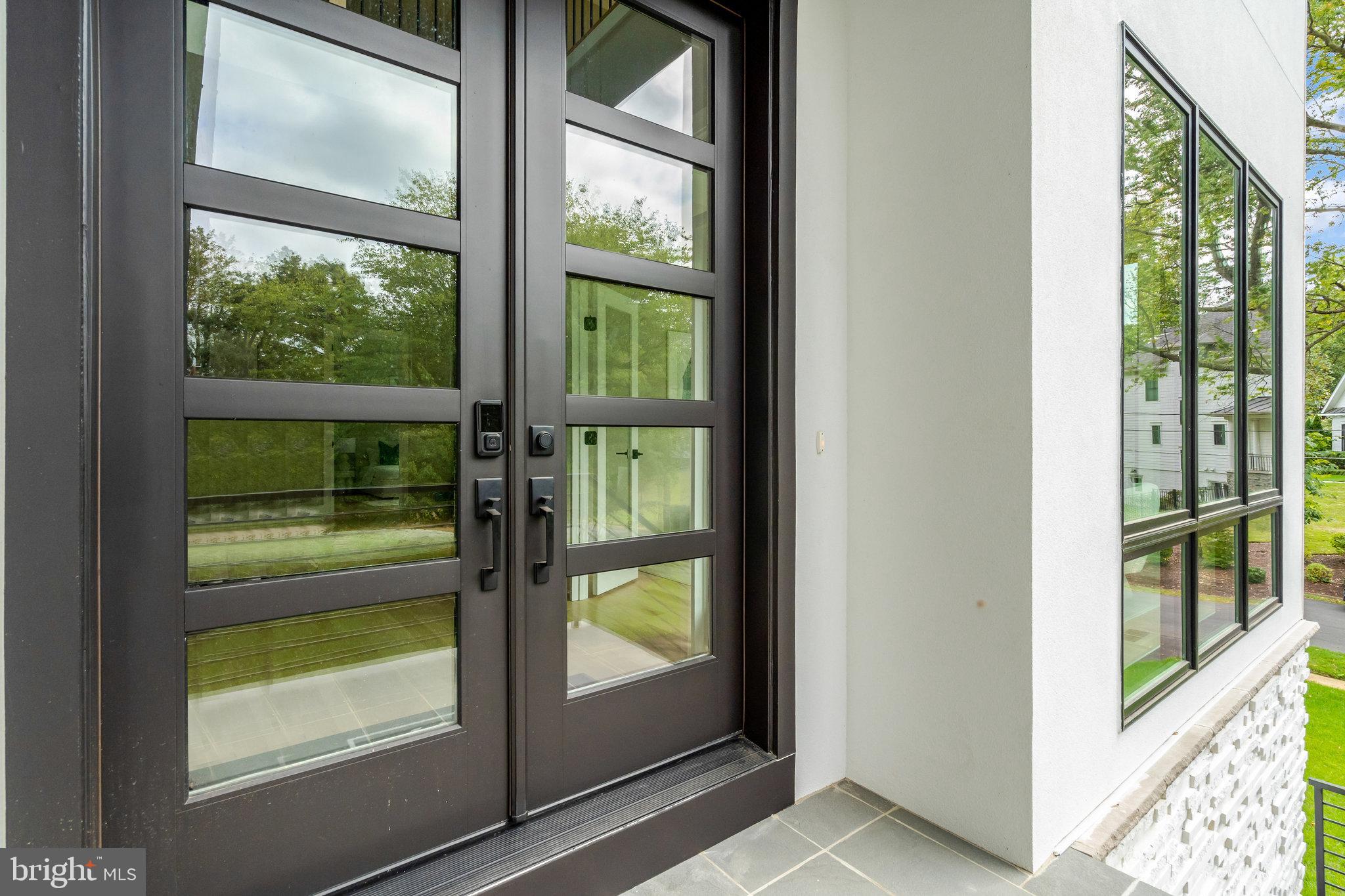 WEST LANGLEY - Residential