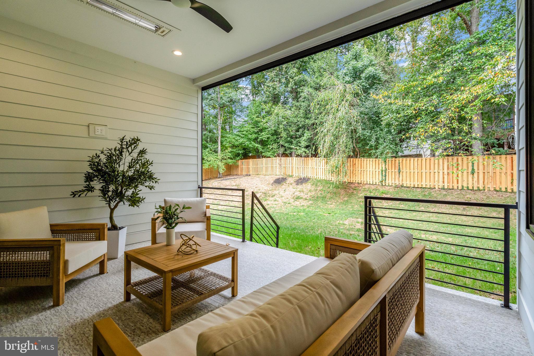 WEST LANGLEY - Residential