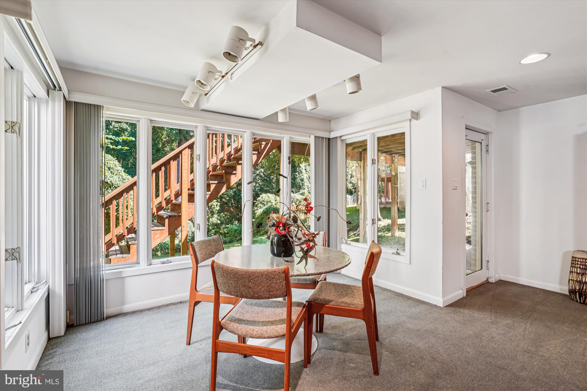 INVERNESS FOREST - Residential