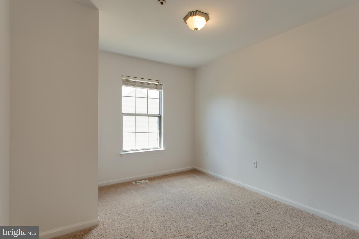 FOUNDERS WOODS - Residential