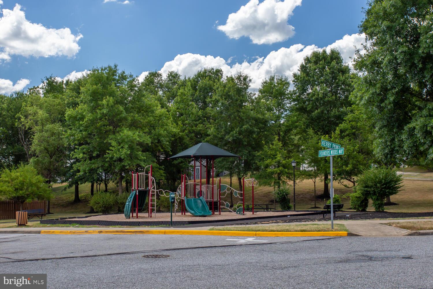 FOUNDERS WOODS - Residential