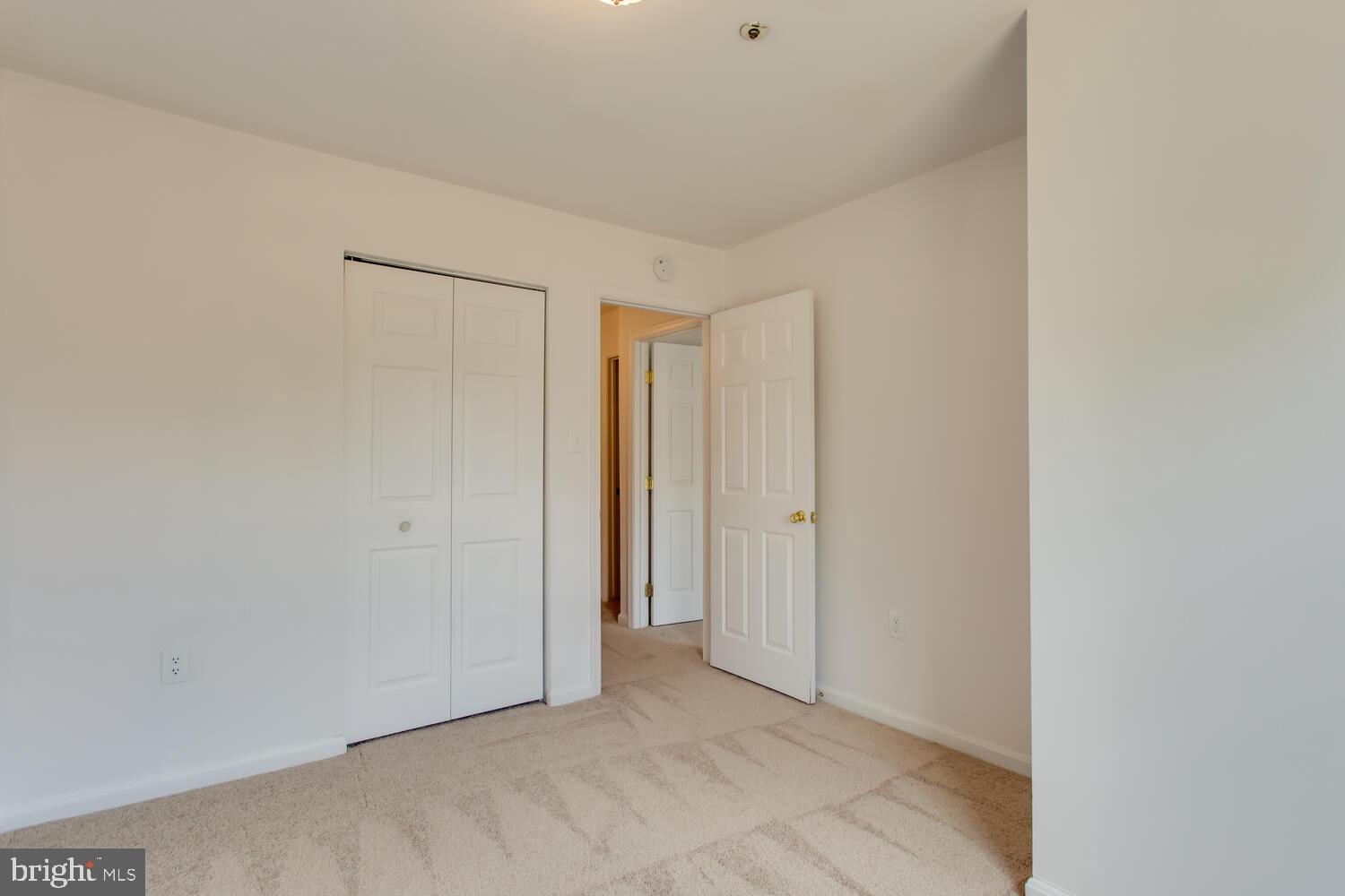 FOUNDERS WOODS - Residential