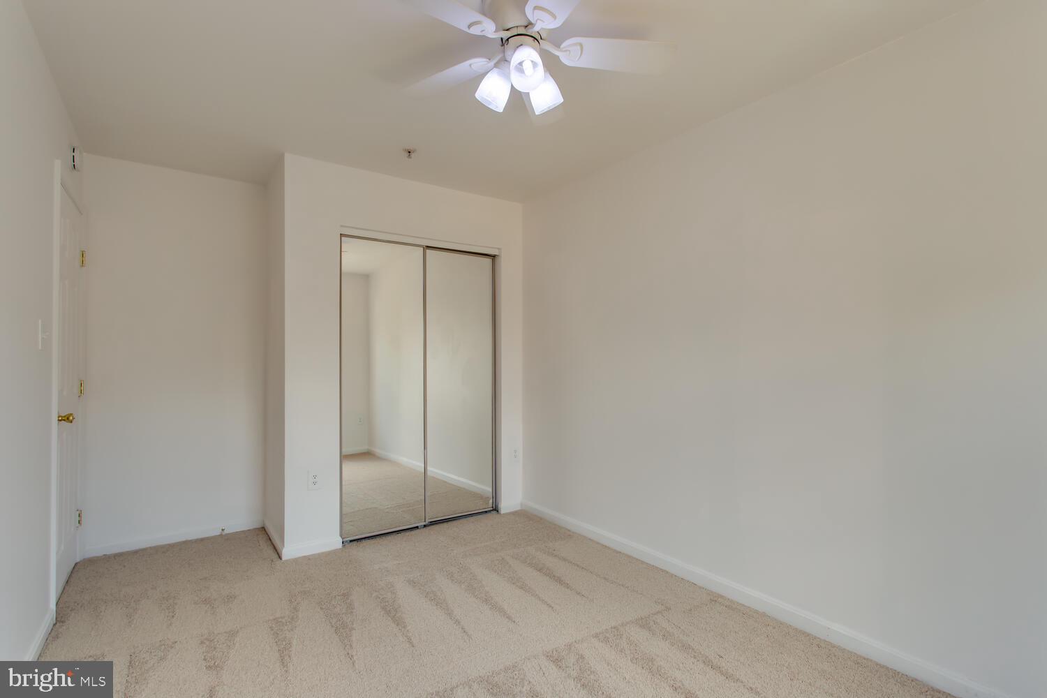 FOUNDERS WOODS - Residential