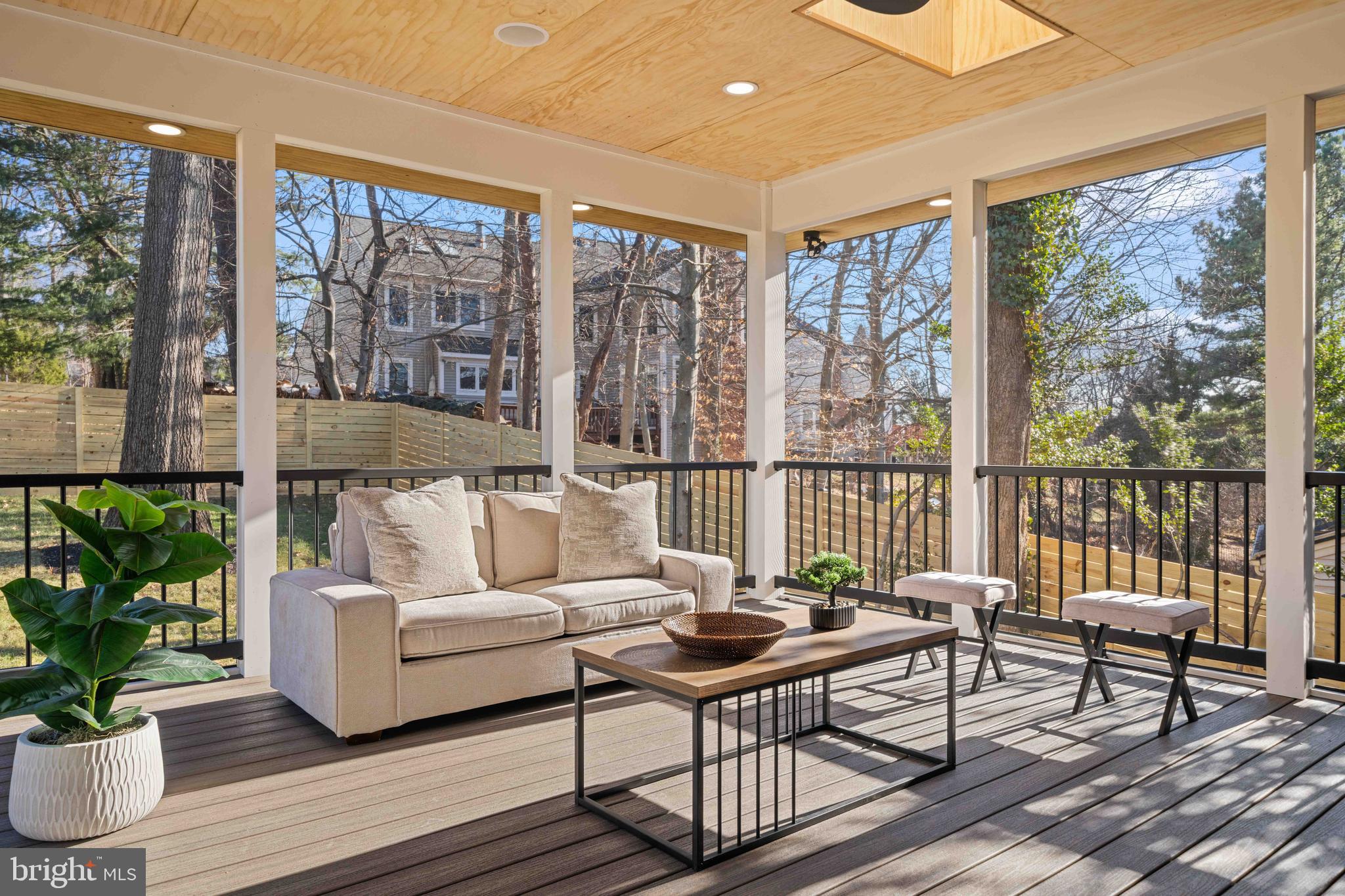 WYNFIELD - Residential