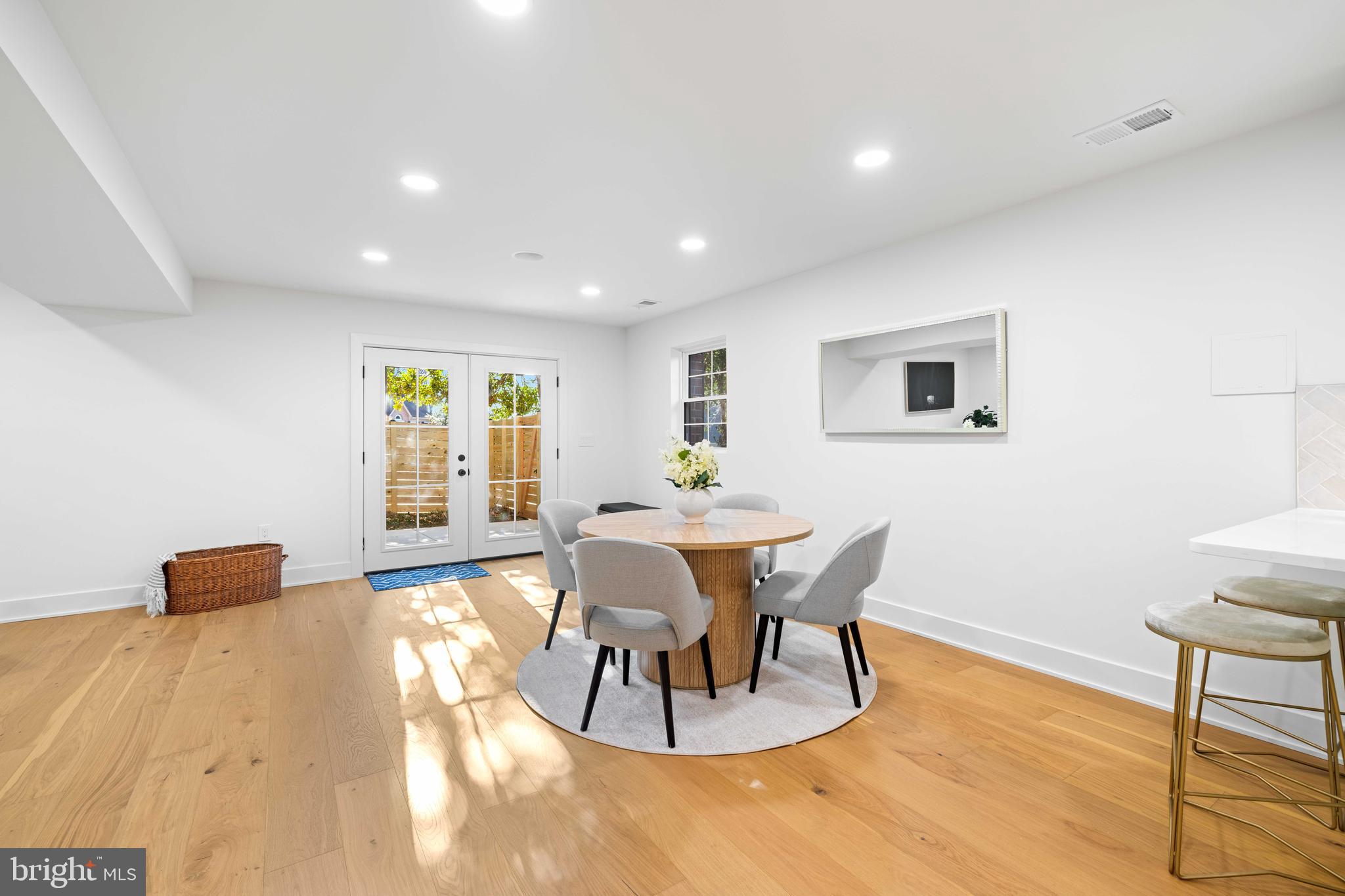 WYNFIELD - Residential